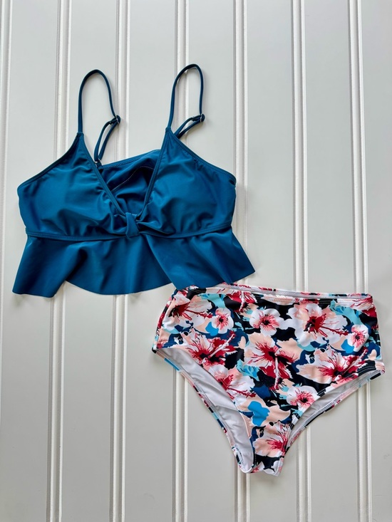 Other - Tropical Floral High-Waisted Bikini Swimsuit Set with Ruffle Padded Top